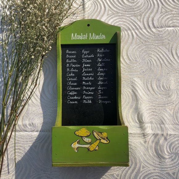 Wooden Cottagecore Mushroom Shelf πΏ - Picture 1 of 4